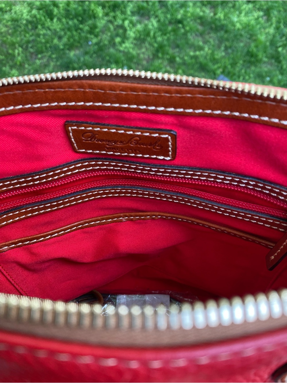 Dooney & Bourke Red Pebbled Leather Satchel Top Handle Bag Crossbody Strap - Picture 7 of 10